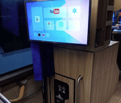 LCD TV dan Karaoke
